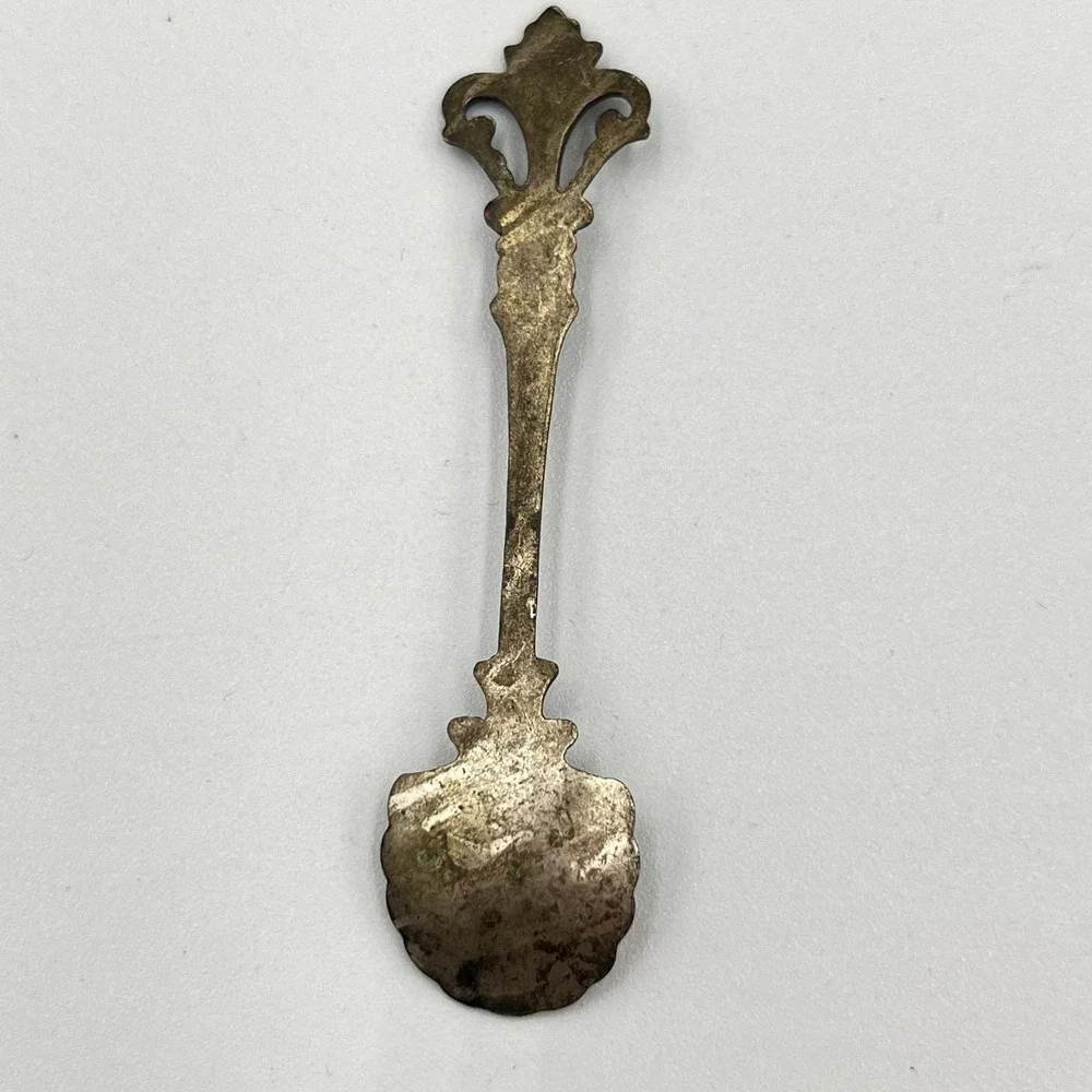 Vintage‎ Silver Tone Scallop Shell Salt Spoon Antique Style Ornate Fleur De Lis